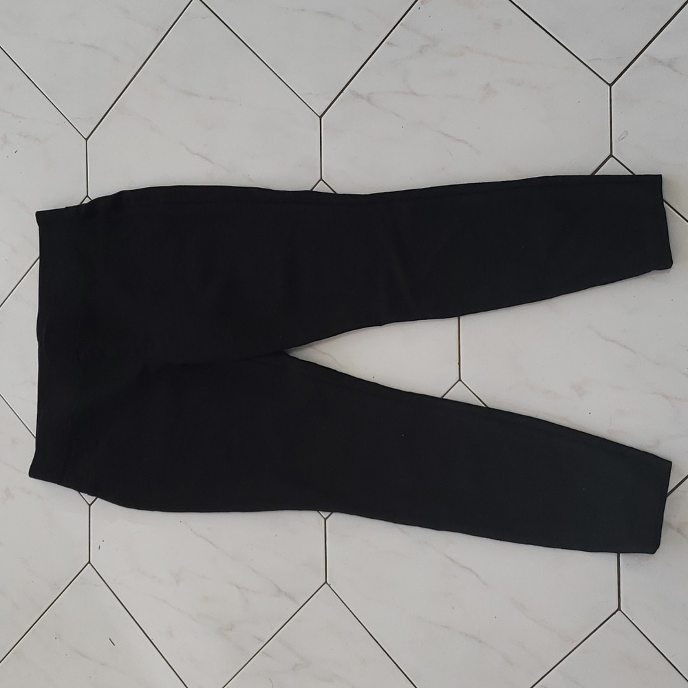 MATTY M black  stretch pants. Size large